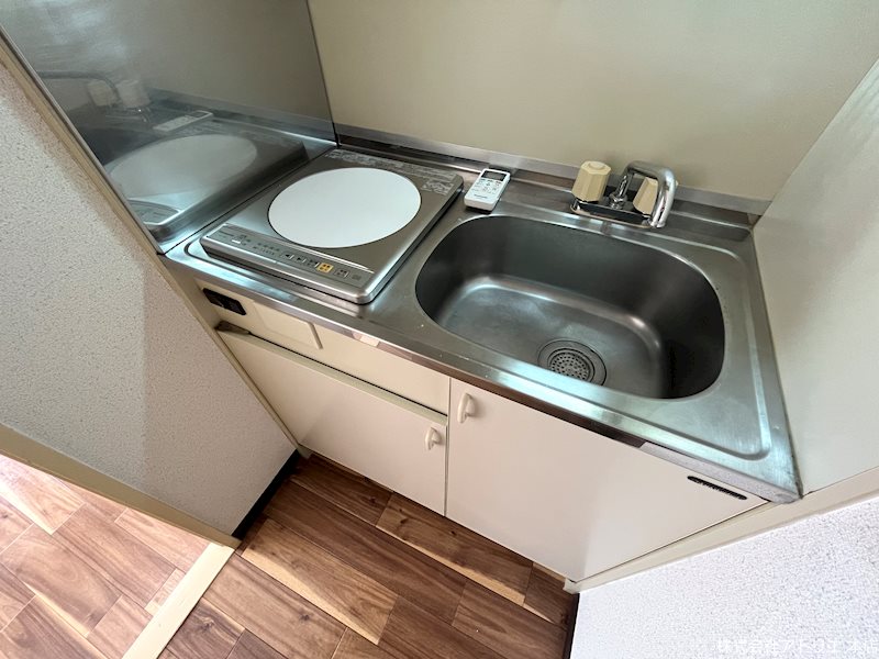 ライズイングサン キッチン