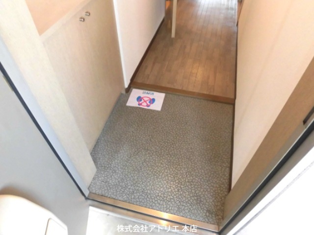 ＷＥＳＴヒルズ新鴻池 玄関