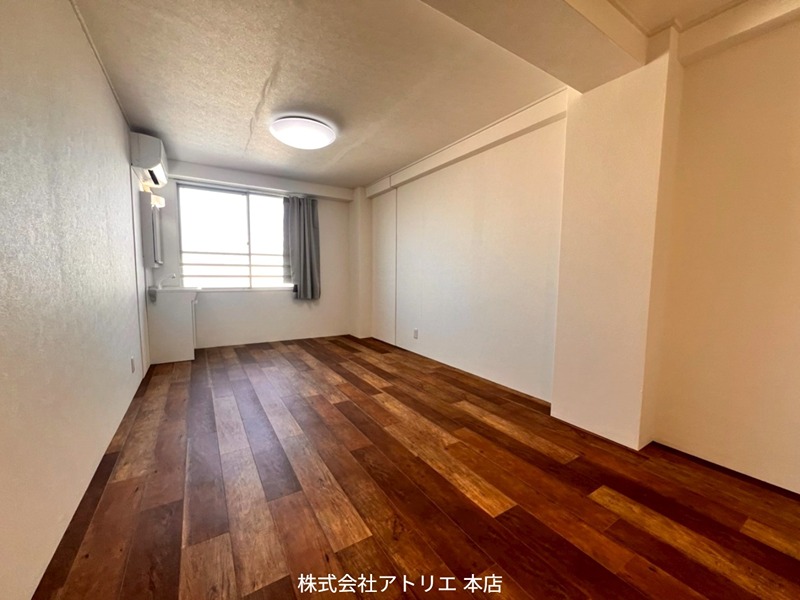 マルショービル リビング