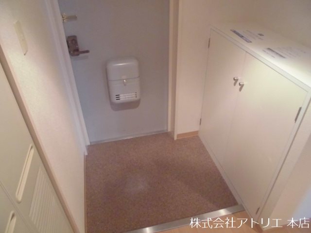 グランドハイツ 玄関