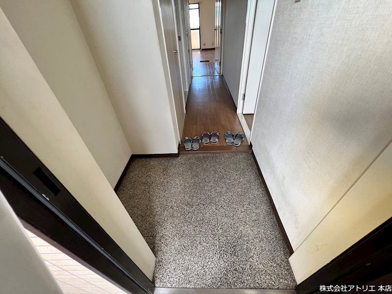 メゾンパルフェート 玄関