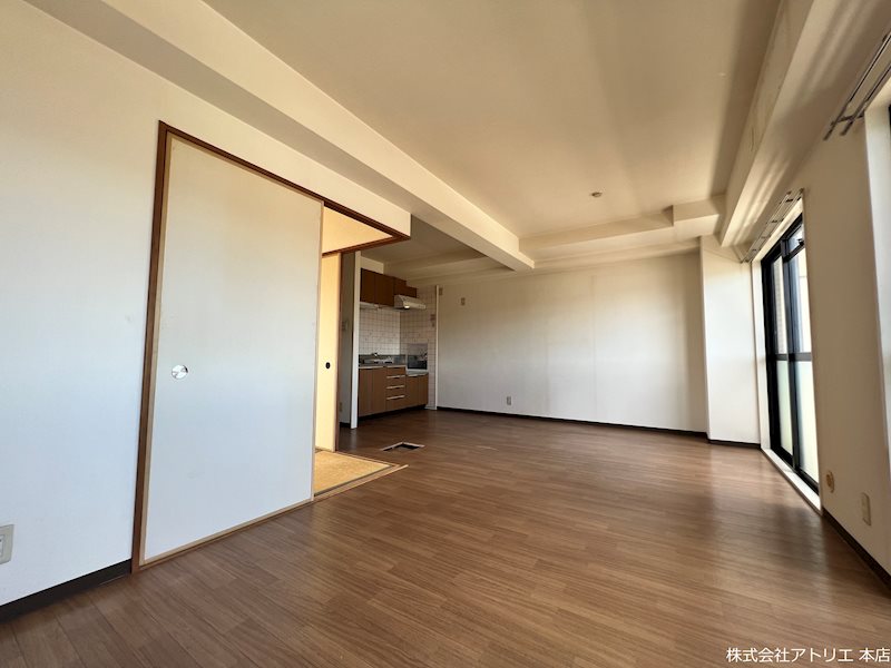 メゾンパルフェート リビング