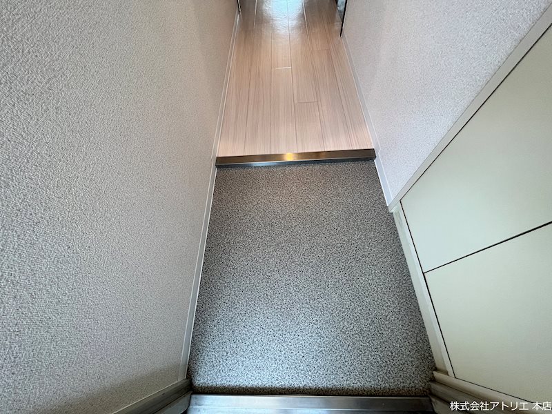 イーストヒル長田 玄関