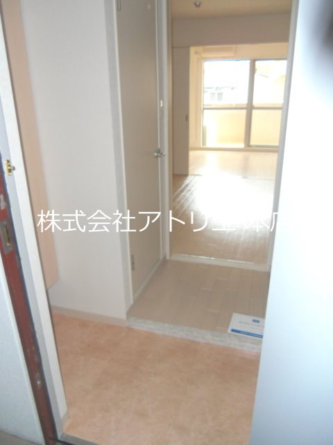 アリシュア 玄関