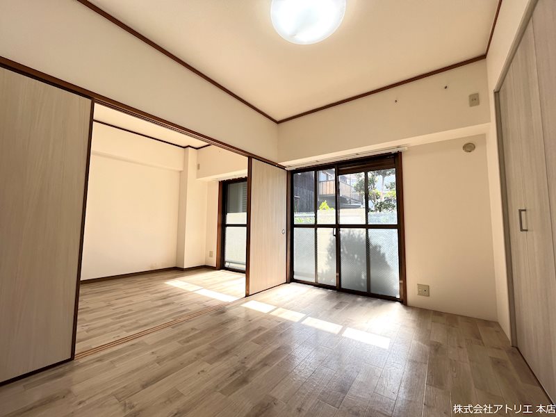 高井田青山ビル ベッドルーム