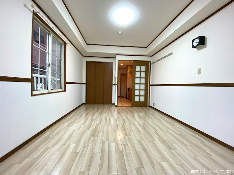 リバーライズ高井田 ベッドルーム