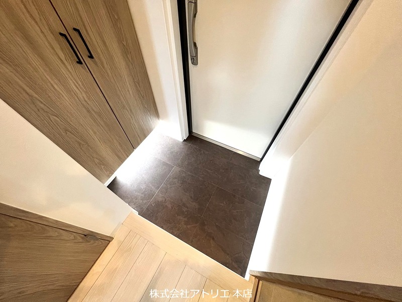 ESTONE　HIGASHIOSAKA 玄関