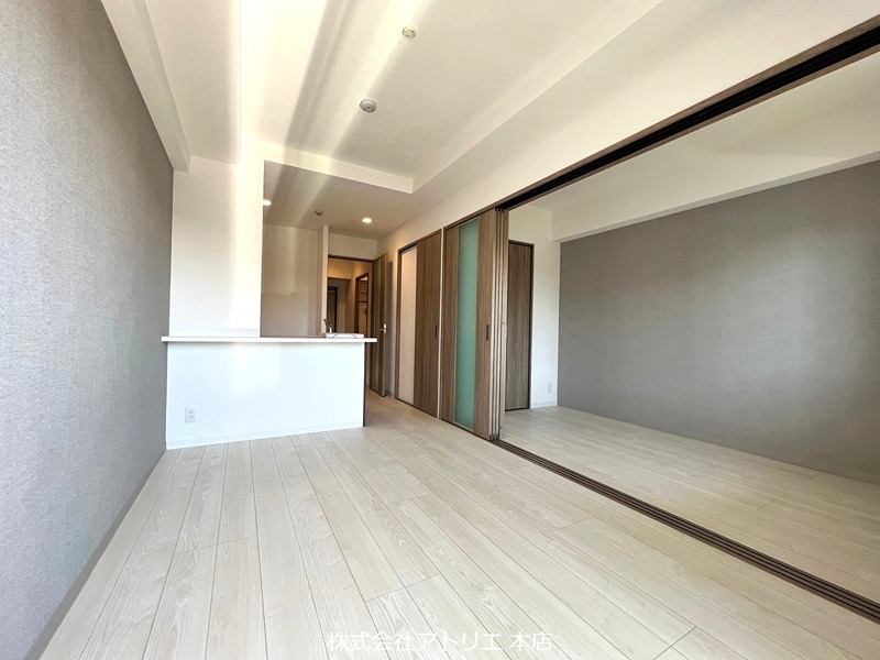 ESTONE　HIGASHIOSAKA リビング