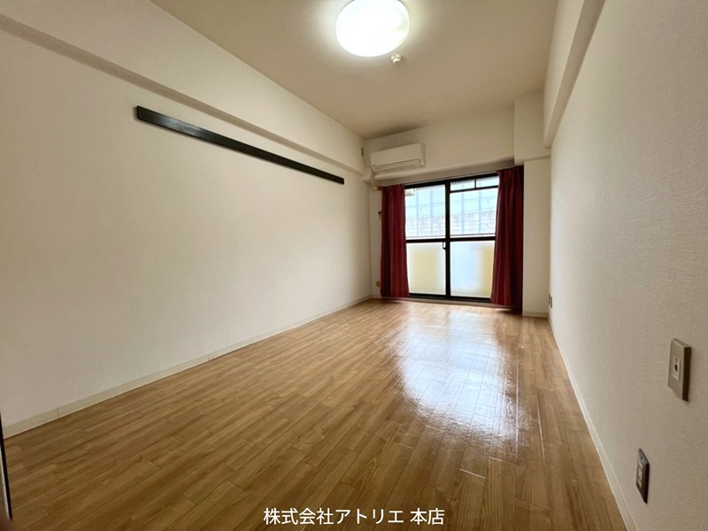 ダイヤモンドメゾン高井田 リビング