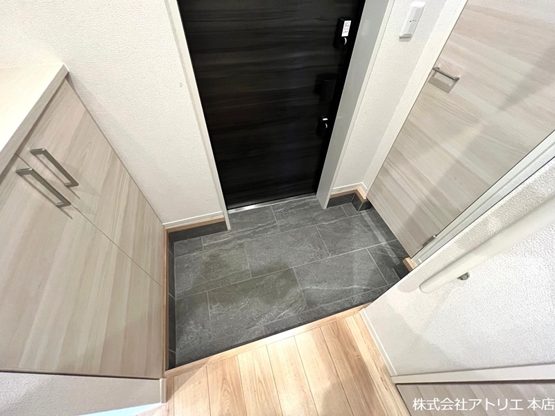 シャーメゾン　オリエント 玄関