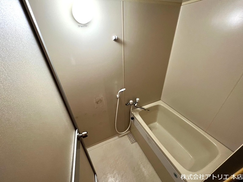 ニュープリーメル 風呂画像