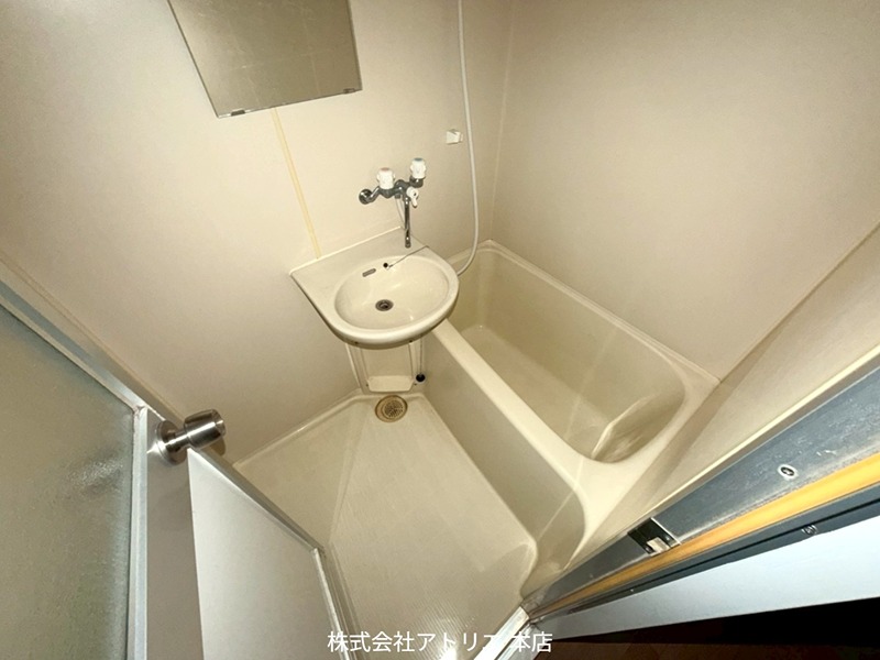 SANTO LALUZ CHODO 風呂画像