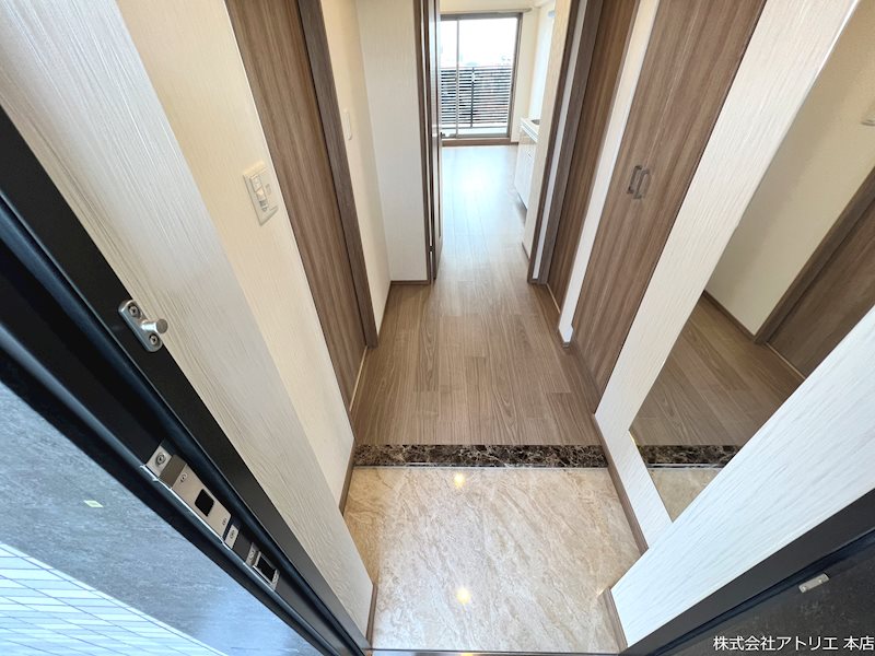 プレジオ荒本新町 玄関