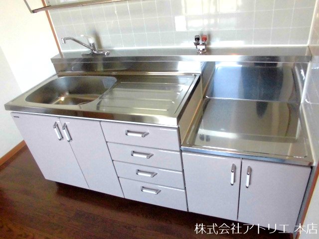 メゾンド・エスパース キッチン