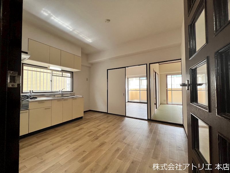 シャトー新喜多 リビング