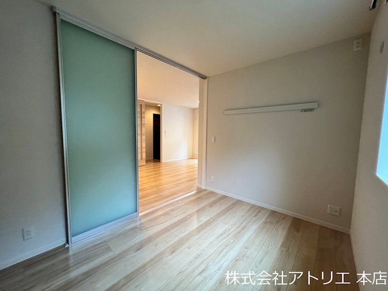 シャーメゾン　セレナ　ヴィラ小阪E その他4