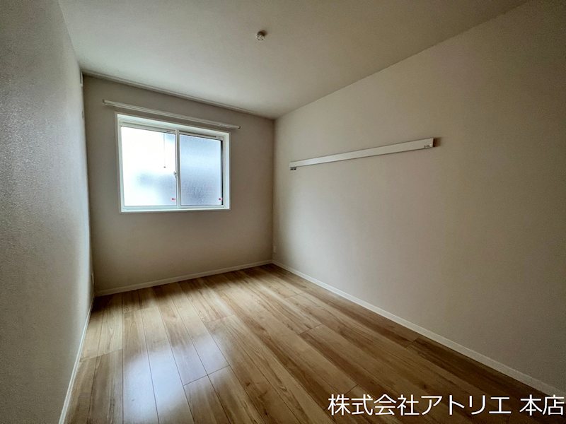 シャーメゾン　セレナ　ヴィラ小阪E その他5