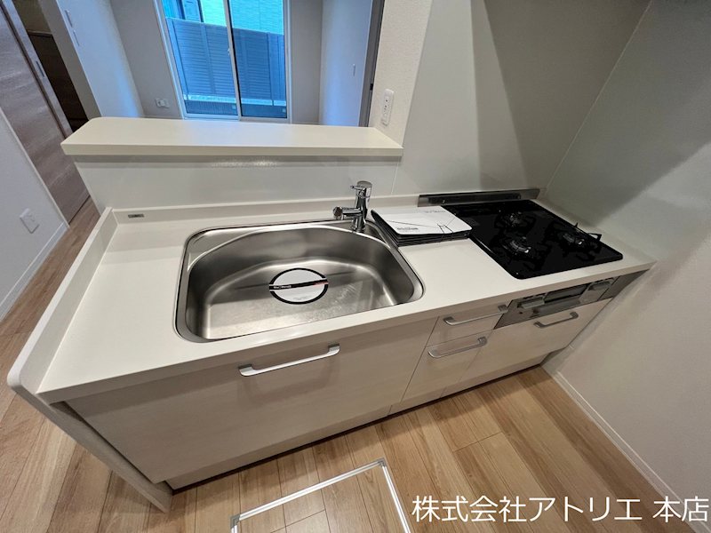 シャーメゾン　セレナ　ヴィラ小阪E キッチン