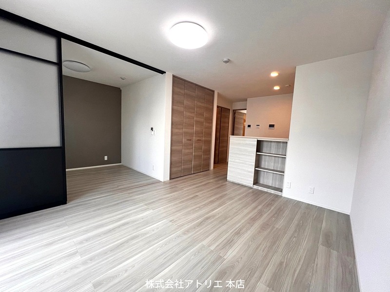 レジデンス藤戸 リビング