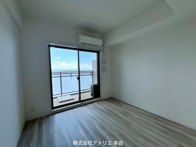 インザライフ大阪EAST RESIDENCE リビング