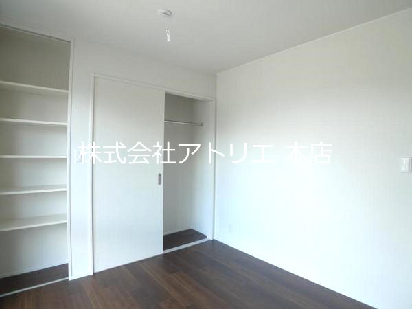 サンルイス高井田 ベッドルーム