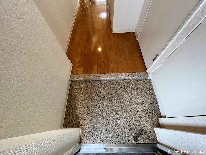 エアリーアベニュー 玄関