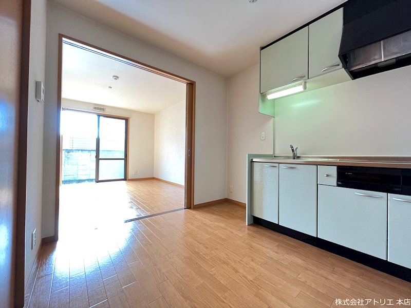 リバーサイドルーチェ リビング