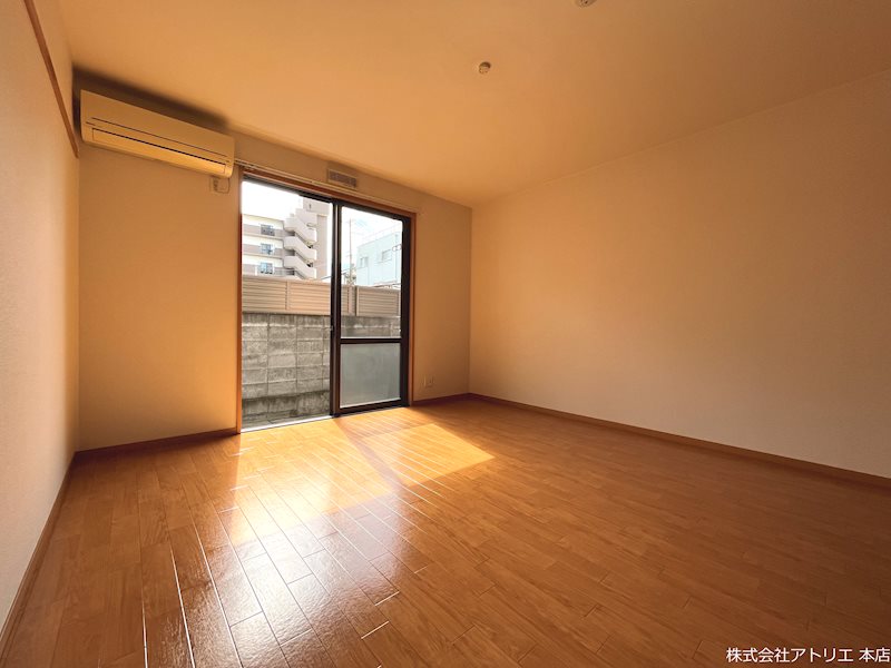 リバーサイドルーチェ ベッドルーム