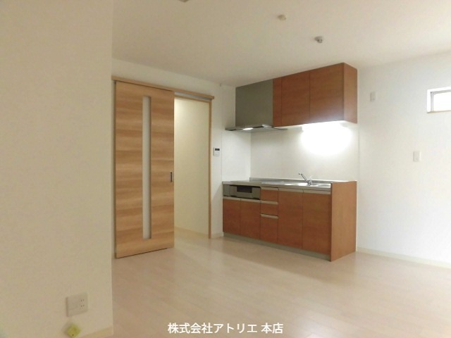 クリエオーレ荒本Ⅲ リビング