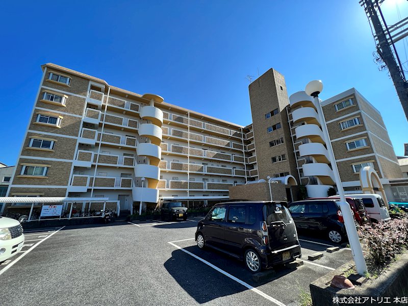 新家グランドハイツ 外観