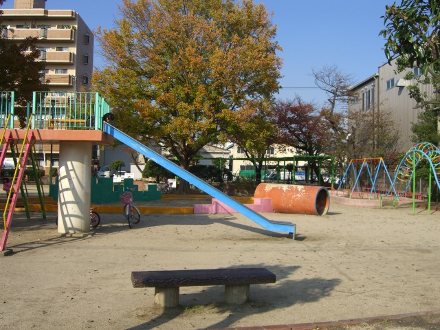 ローレルフラッツ 周辺画像1