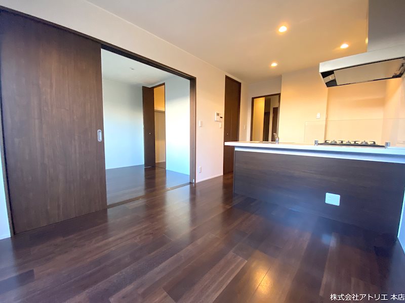 ローゼラルジュＡ・Ｂ棟 リビング