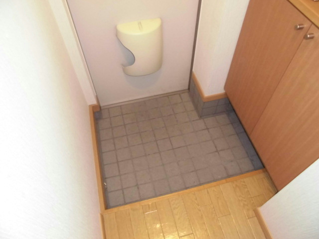 エアリーＵＳ 玄関