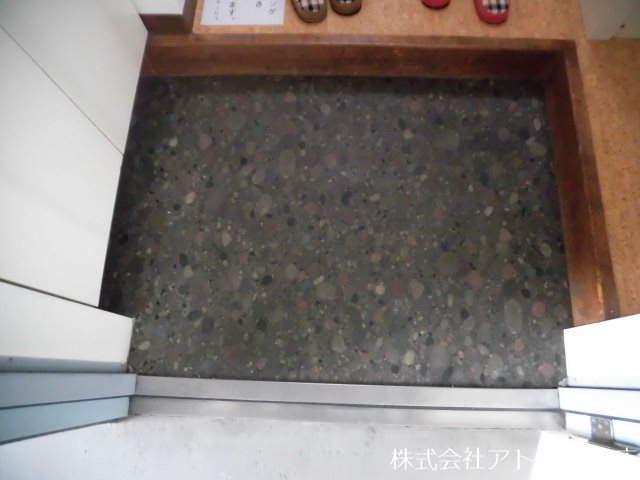 ナンソーコーポ 玄関
