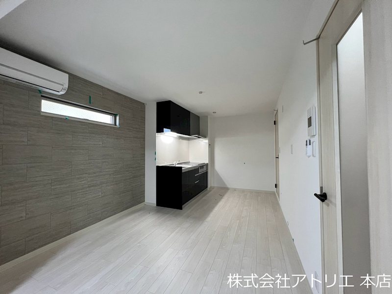 ラモーナ稲田本町 リビング