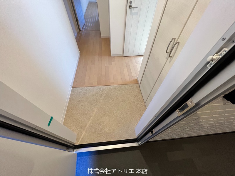 荒本フラワーレジデンス 玄関