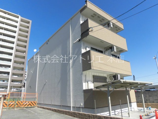 フジパレス高井田 外観