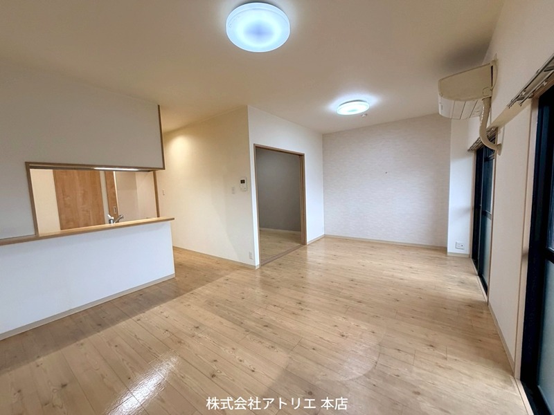 カーサフロレスタ リビング