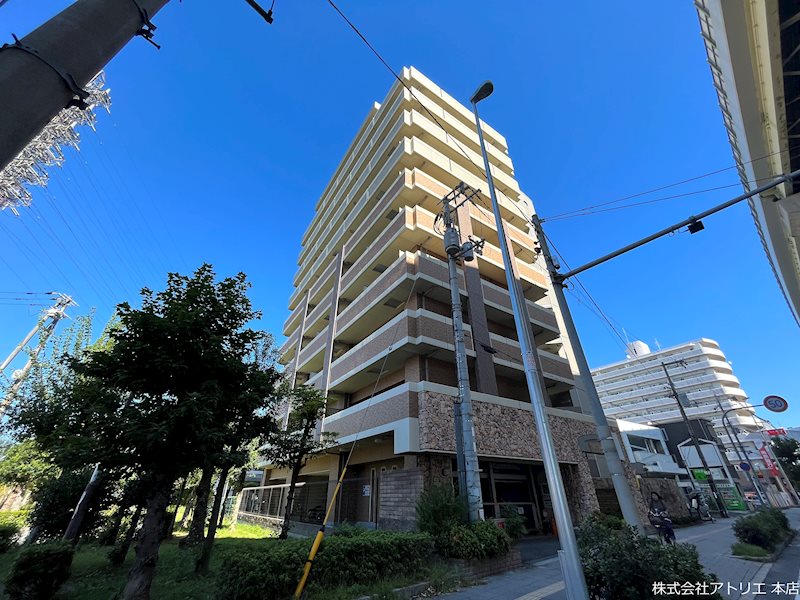 アーク吉田駅前 外観