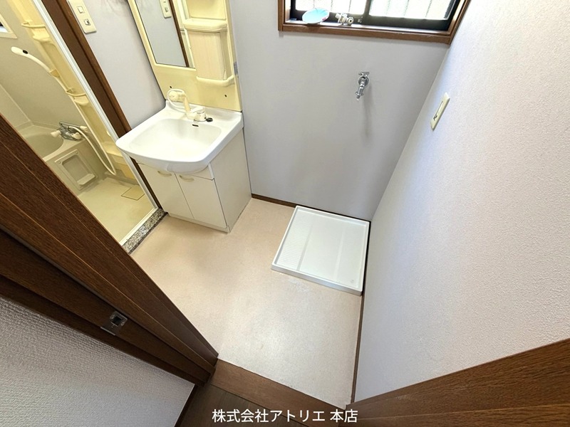 長尾元町4丁目貸家   洗面所