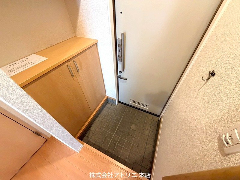 シャーメゾン宮ノ前 玄関