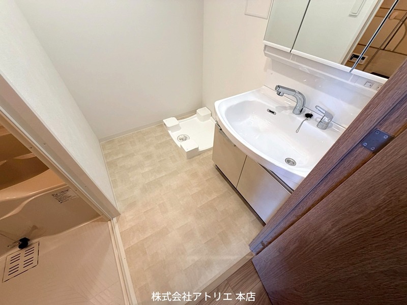 プレサンス長田レジェール 洗面所