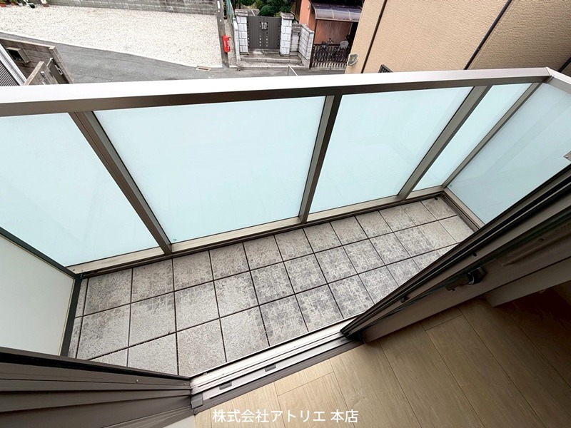 山一圓 ベランダ