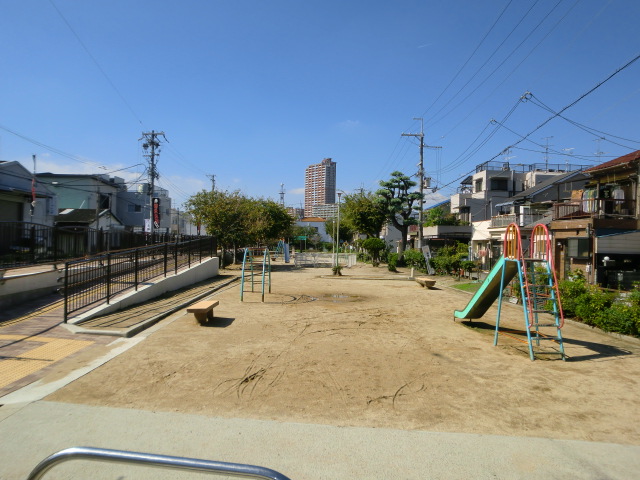 コーポフェルメール 公園