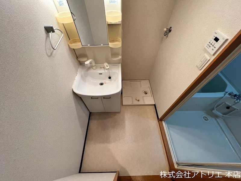メルベーユ高井田 洗面所
