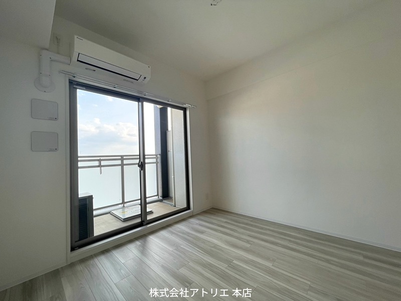 インザライフ大阪EAST RESIDENCE リビング