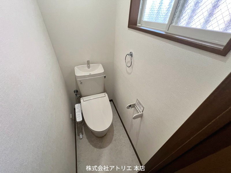 森河内西1丁目戸建て トイレ