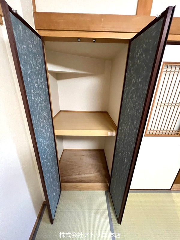 森河内西1丁目戸建て 収納
