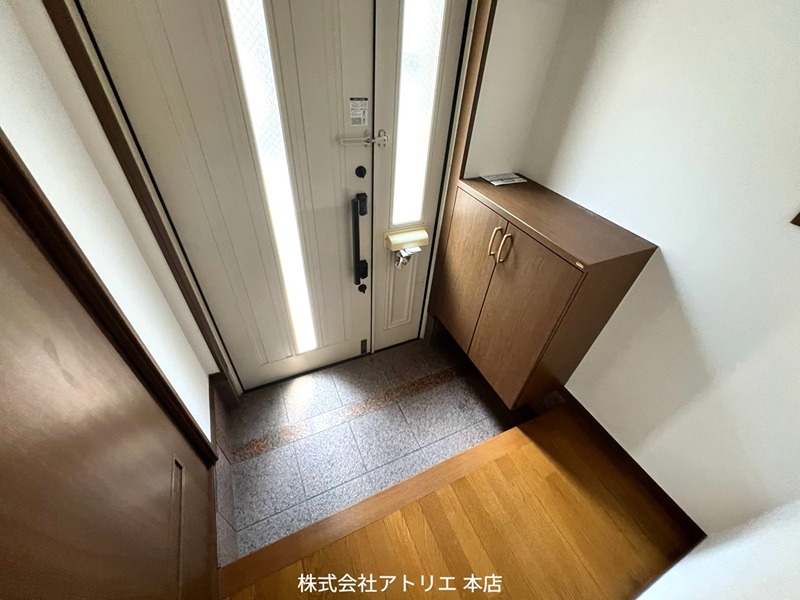 森河内西1丁目戸建て 玄関