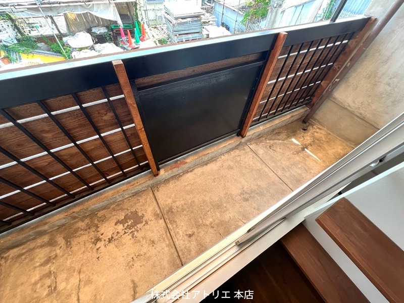 西堤本通東２丁目貸家 ベランダ